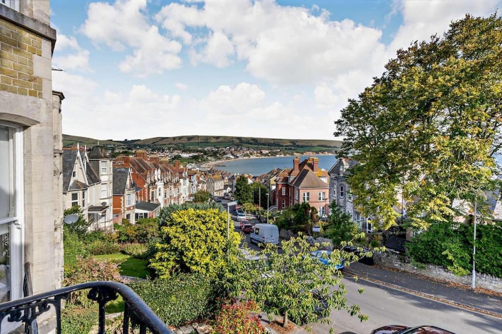 Dizzy Heights Swanage Sleeps 10 With Amazing Views Villa Екстериор снимка