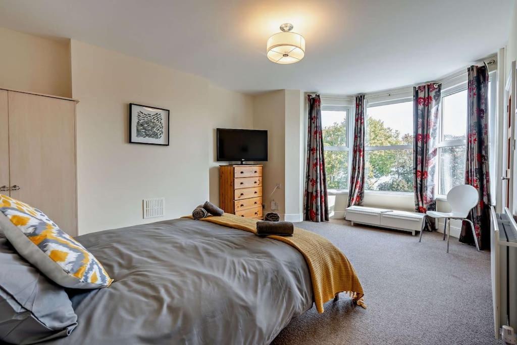 Dizzy Heights Swanage Sleeps 10 With Amazing Views Villa Екстериор снимка